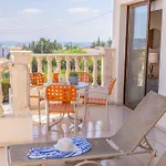 Villa Olivia Coral